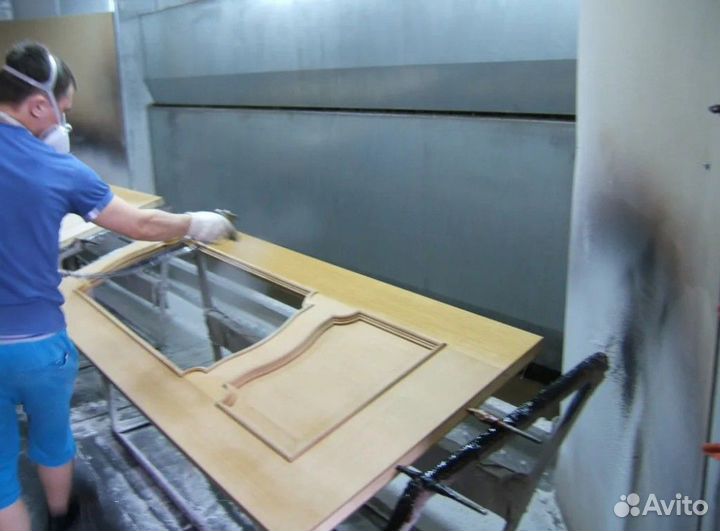 Двери межкомнатные массив дерева