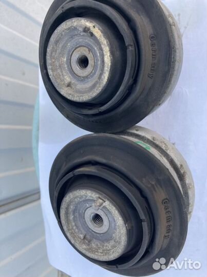 Опора двигателя мерседес