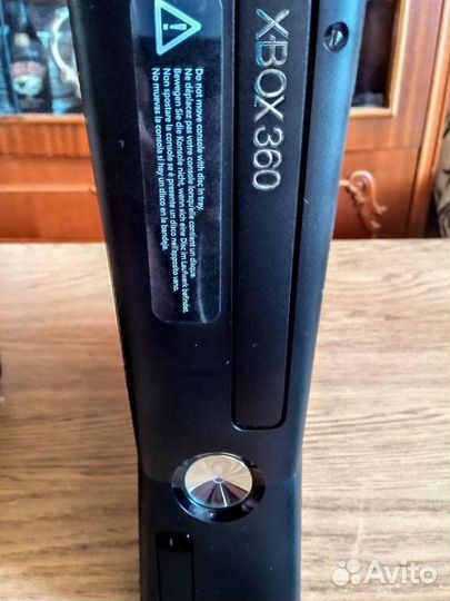 Xbox 360 freeboot 250 gb(40 игр)