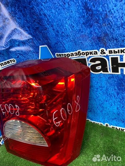Фонарь правый Dodge Caliber PM EBA 2006