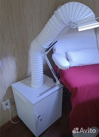 Вытяжка для педикюра