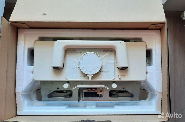 Ажурная каретка silver reed