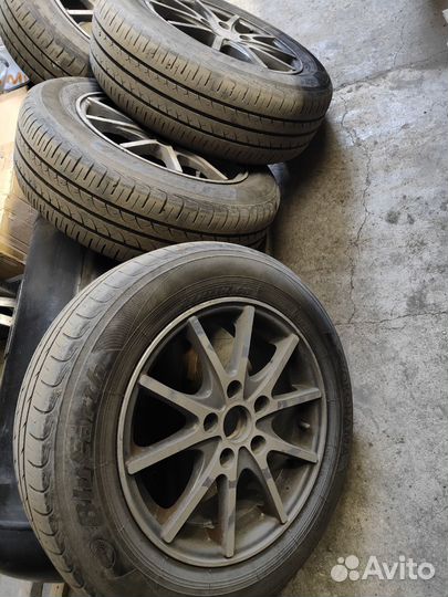 Колеса в сборе r15 летние 5*112