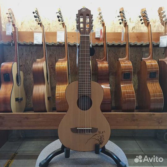 Гиталеле Ortega RGL5 Bonfire Series