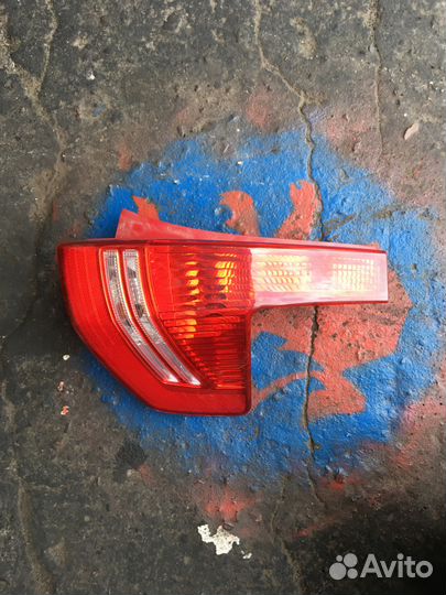 Фонарь задний правый Citroen C4 / Ситроен С4