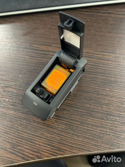 Кнопка экстренного вызова Bmw 520D E60 N47 2009