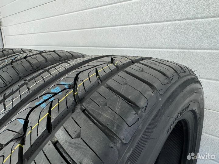 Nitto NT421Q 275/40 R20 106W