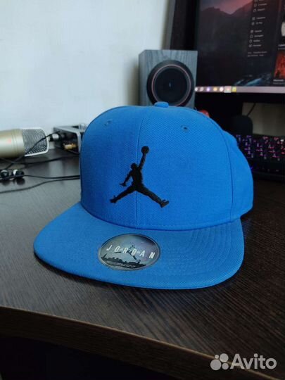 Кепка с прямым козырьком Jordan размер 7 (56 см)