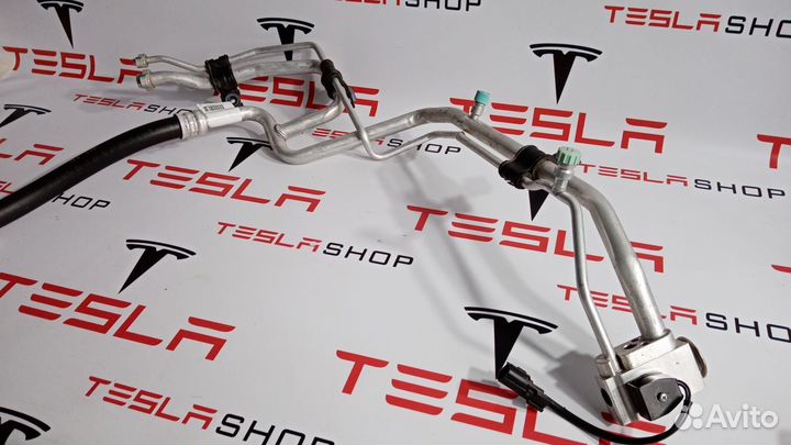 Трубка кондиционера Tesla Model S 2015