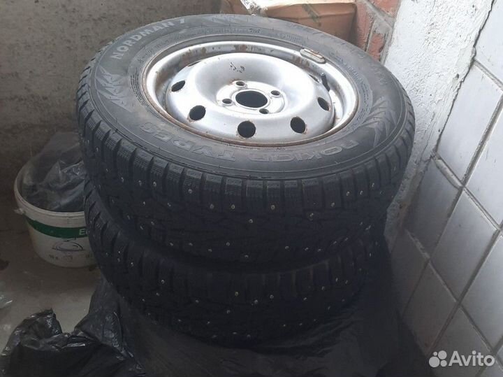 Зимние колеса Nokian Nordman 7 185/75 р.14