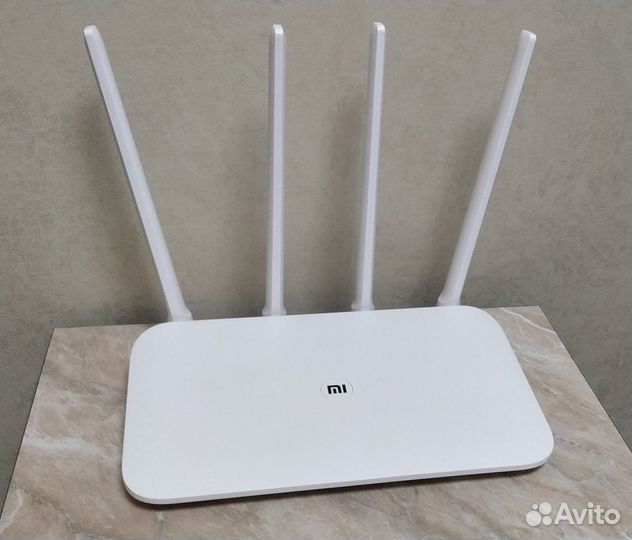 Wi-Fi роутер Xiaomi Mi Router 4