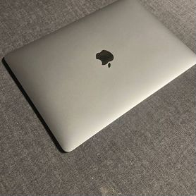 Apple MacBook Air