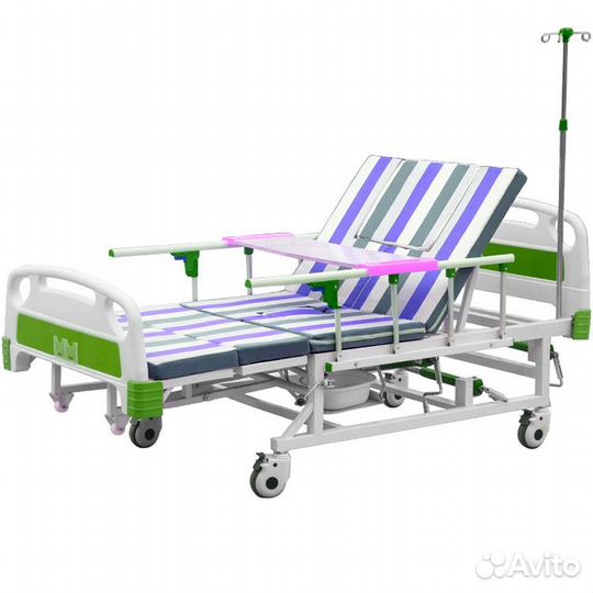Медицинская кровать для лежачих больных с-туалетом
