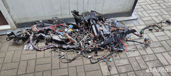 Проводка целиком Bmw 7 F02 F01 N63 2010