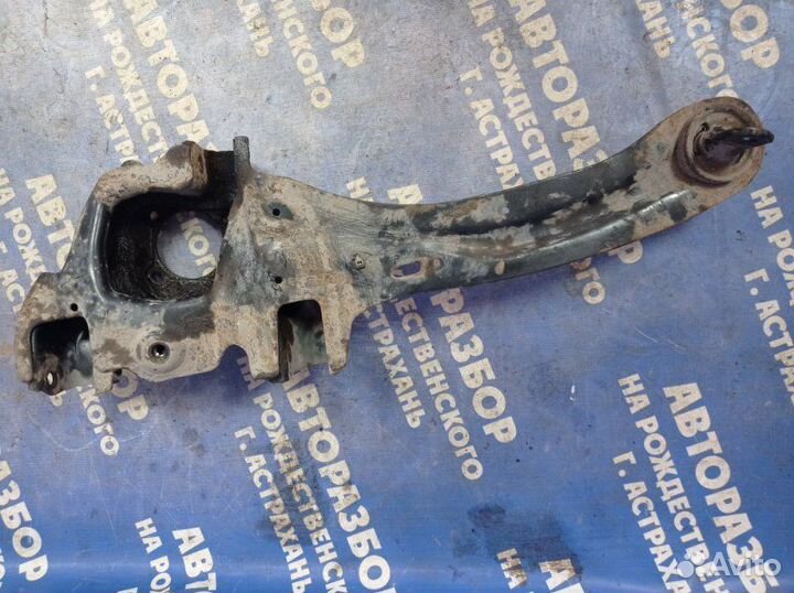 Задний левый продольный рычаг Ford Focus 2 седан