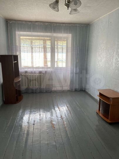 1-к. квартира, 32 м², 4/4 эт.