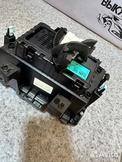 Безпроводная зарядка Kia Sportage 5 NQ5 L4NB 2WD