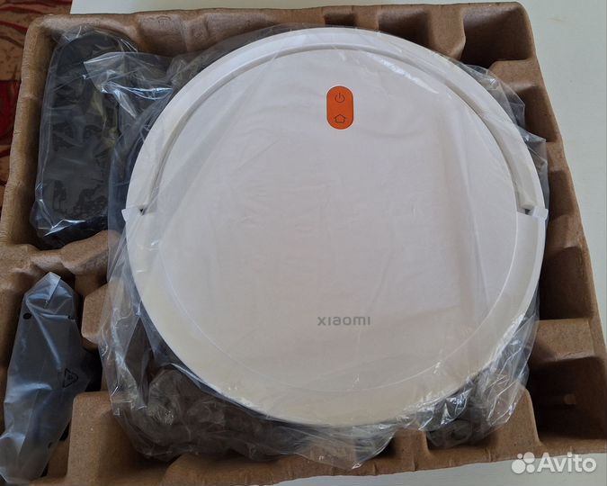 Новый робот-пылесос Xiaomi Robot Vacuum E5 White