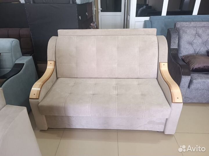 Диван мини