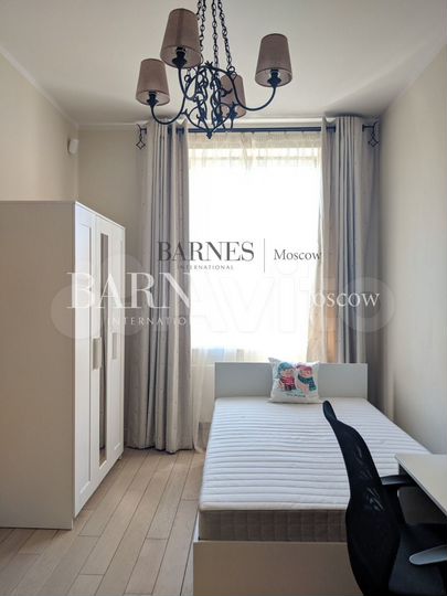 5-к. квартира, 250 м², 4/6 эт.