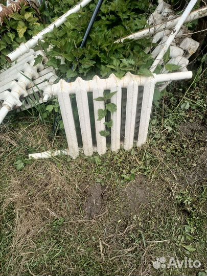 Батарея чугунная