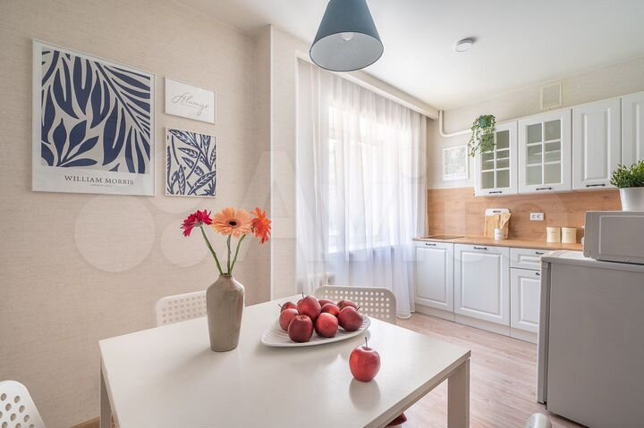 1-к. квартира, 42 м², 1/5 эт.