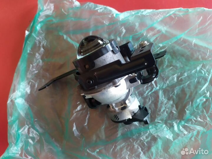 Фара противотуманная левая Kia Rio 4 FB 2017-2020