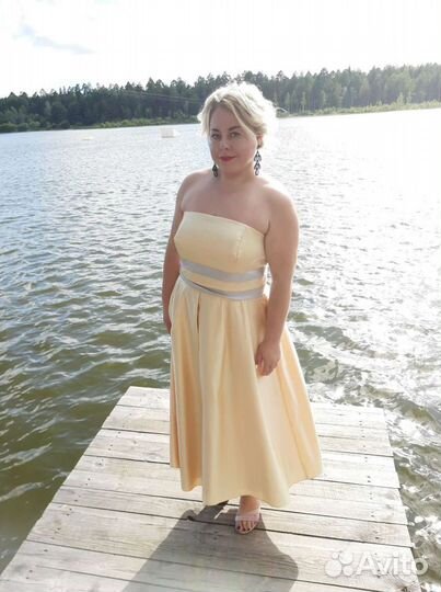 Вечернее платье