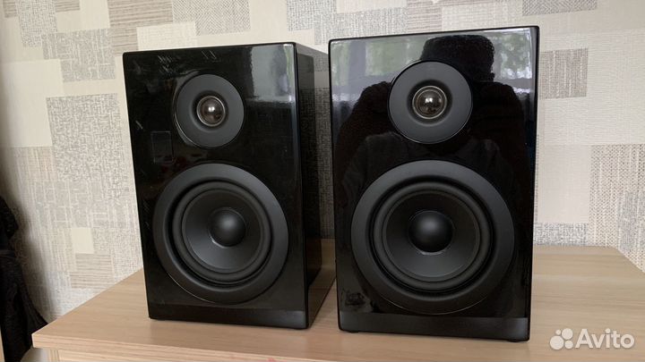 Ultimate w200b колонки HI-FI с блютуз