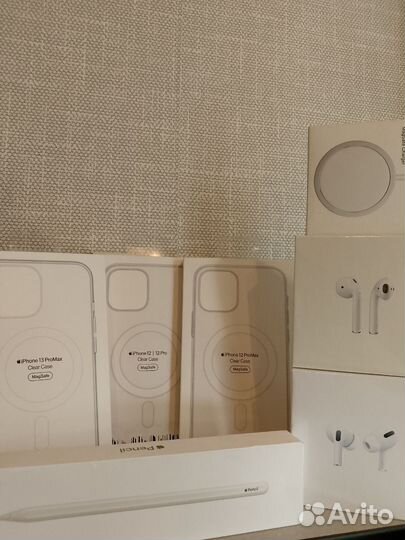 Чехлы новые на iPhone