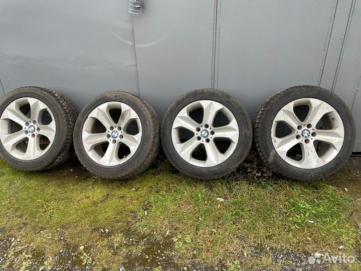 Продаю комплект зимних колес на бмв Х5 Е70