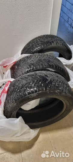 Nokian Tyres Hakkapeliitta 9 225/55 R17