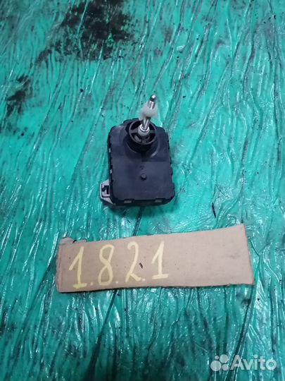 Корректор фар Toyota Camry V50