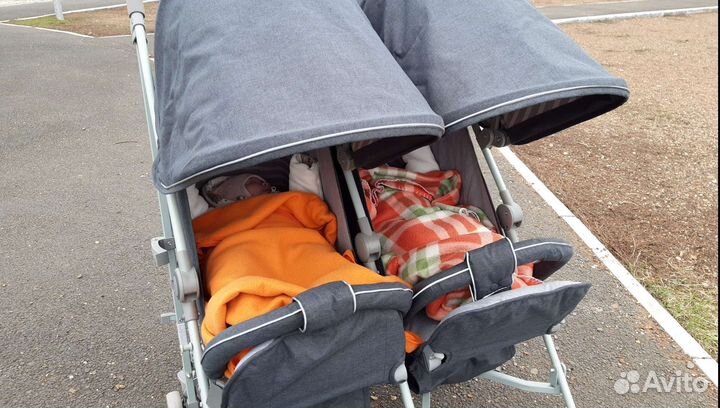 Коляска трость для двойни