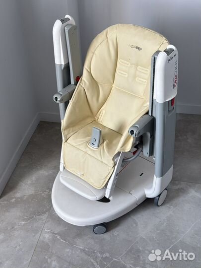 Детский стульчик для кормления peg perego tatamia