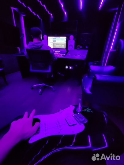 Пишу песни на заказ, продаю песни (сонграйтер)