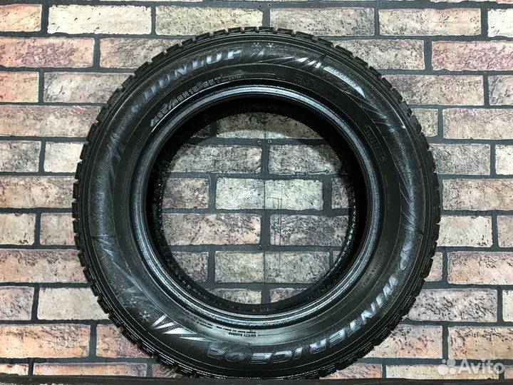 Dunlop SP Winter Ice 02 195/65 R15 95T