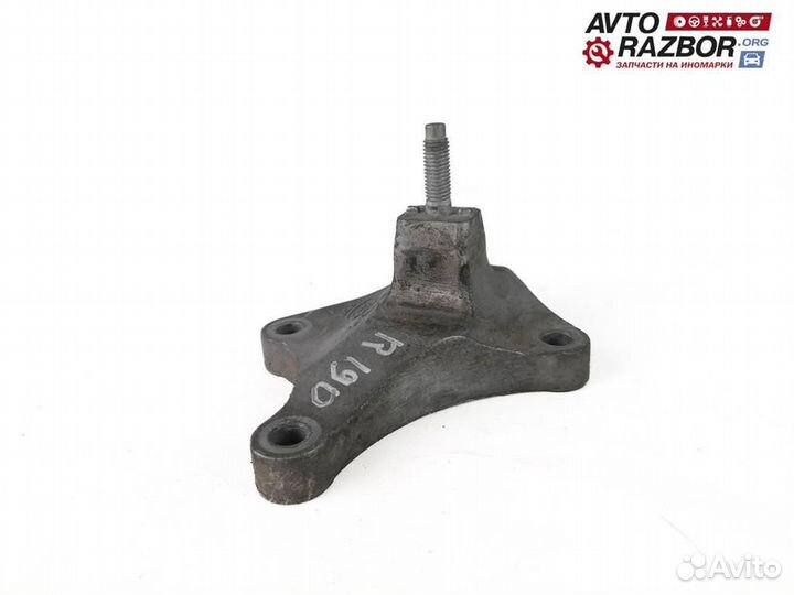 Кронштейн кпп Ford Fusion 2002