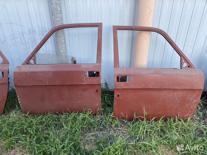Двери волга 3110 31105