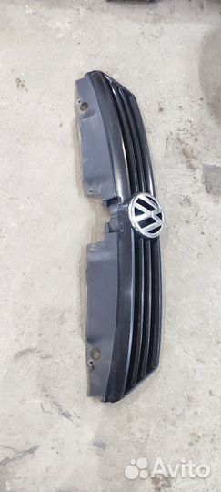 Решётка радиатора Volkswagen Jetta 6