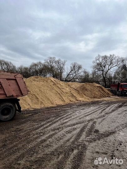 Песок карьерный в наличии с доставкой