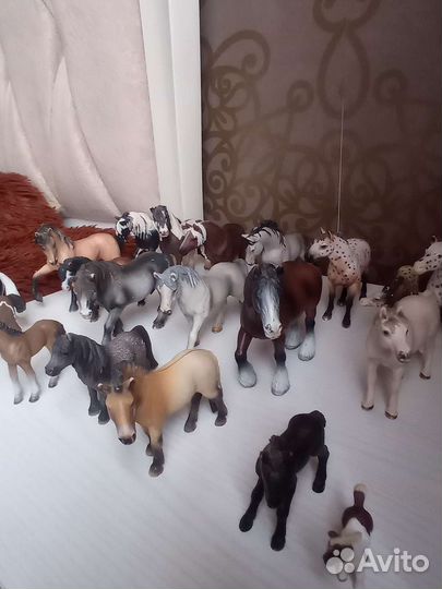 Фигурки лошадей Schleich