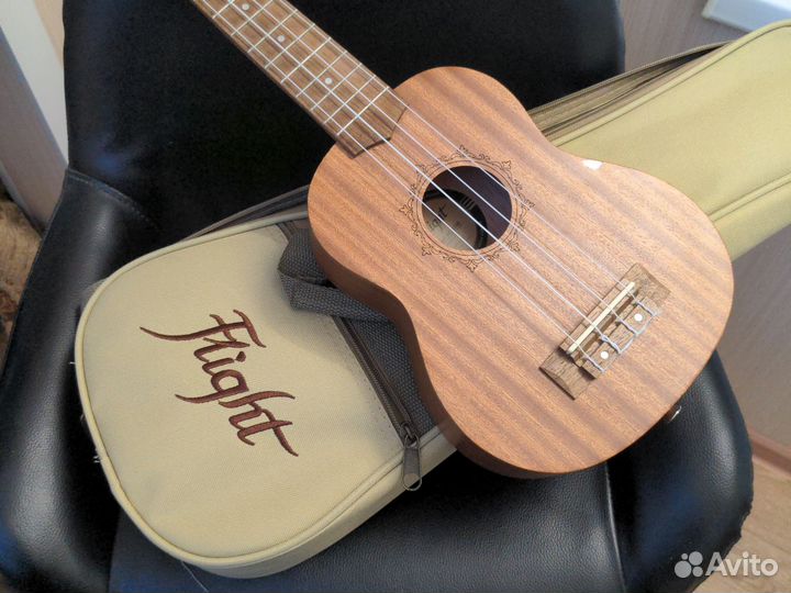 Укулеле flight