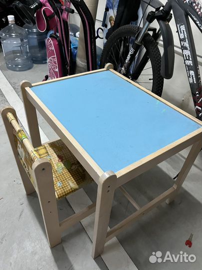 Столик со стульчиком