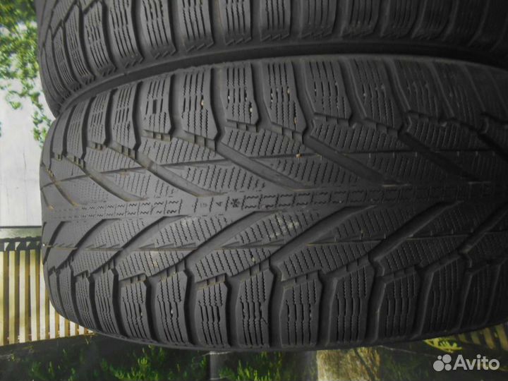 Nokian Tyres Hakkapeliitta R2 SUV 285/60 R18