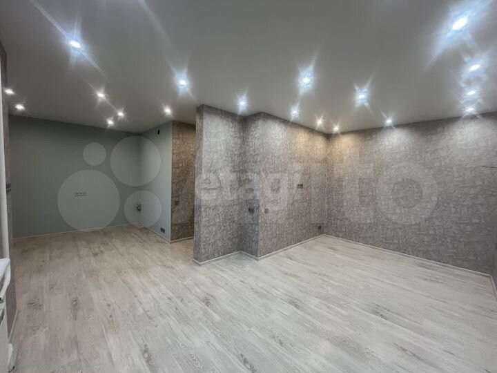 1-к. квартира, 40 м², 8/21 эт.