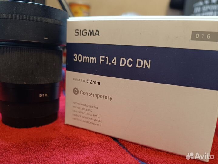 Объектив Sigma DN 30mm f/1.4 DC Contemporary Sony
