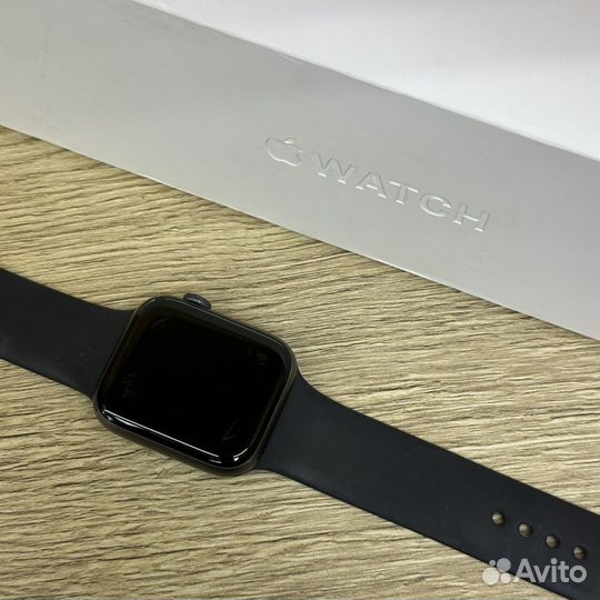 Часы apple watch 5 44 mm