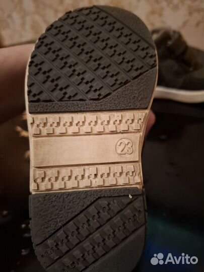 Ботинки демисезонные 23 размер