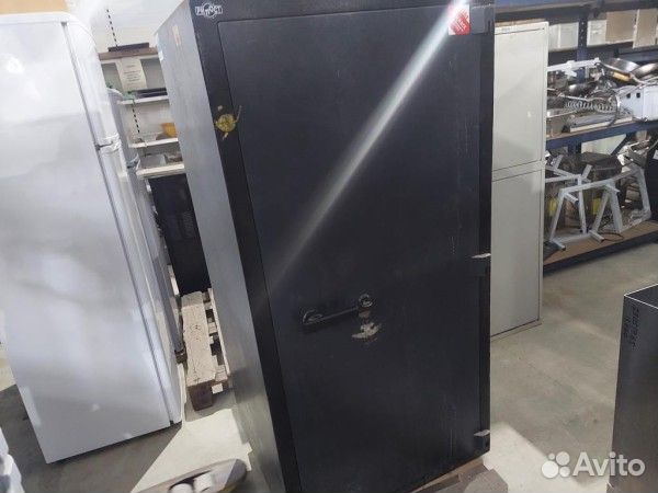 Сейф 700х600х1400 мод. 3101